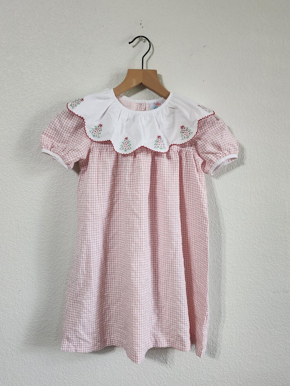 Stitchy Fish Girls 7 Gingham Checkered Christmas Tree Dress